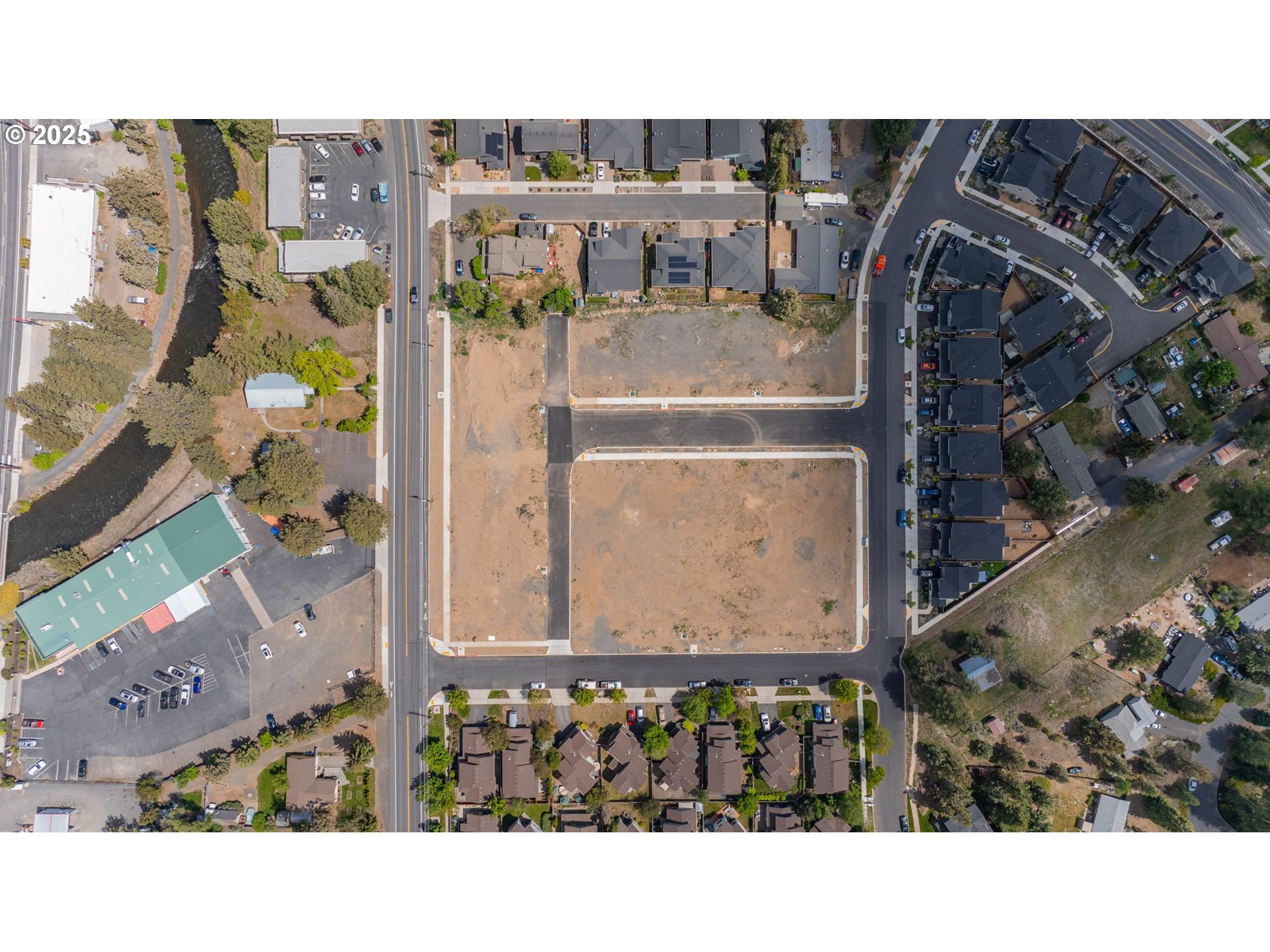 61528 Parrell Road Bend, OR 97702 - Photo 10 of 26