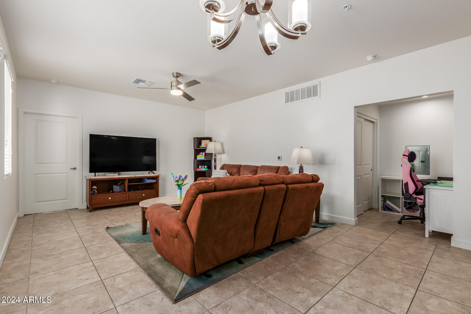 2511 West Queen Creek Road, Unit 216 Chandler, AZ 85248 - Photo 16 of 53 Living Room