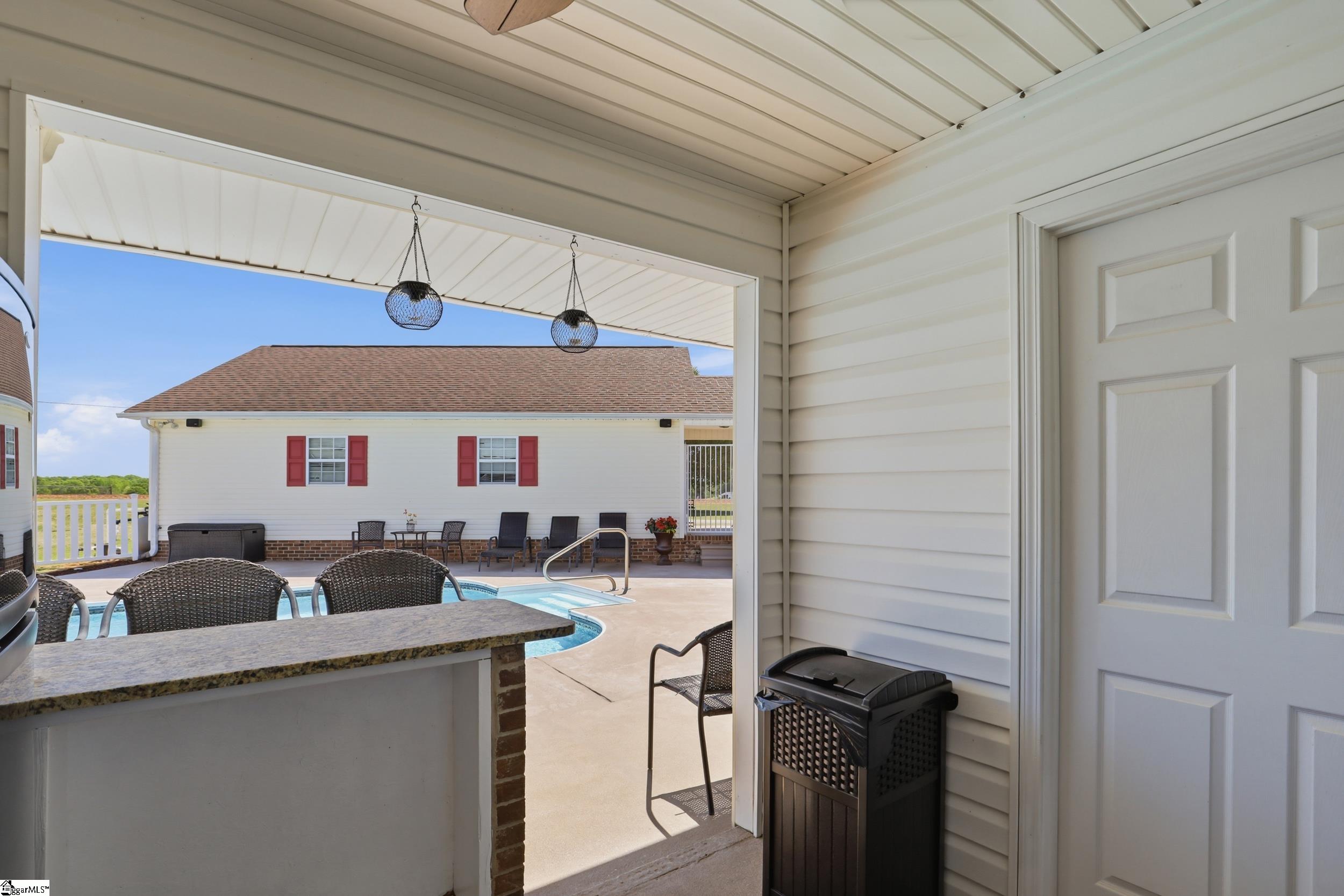475 McMahan Mill Road Piedmont, SC 29673 - Photo 4 of 39