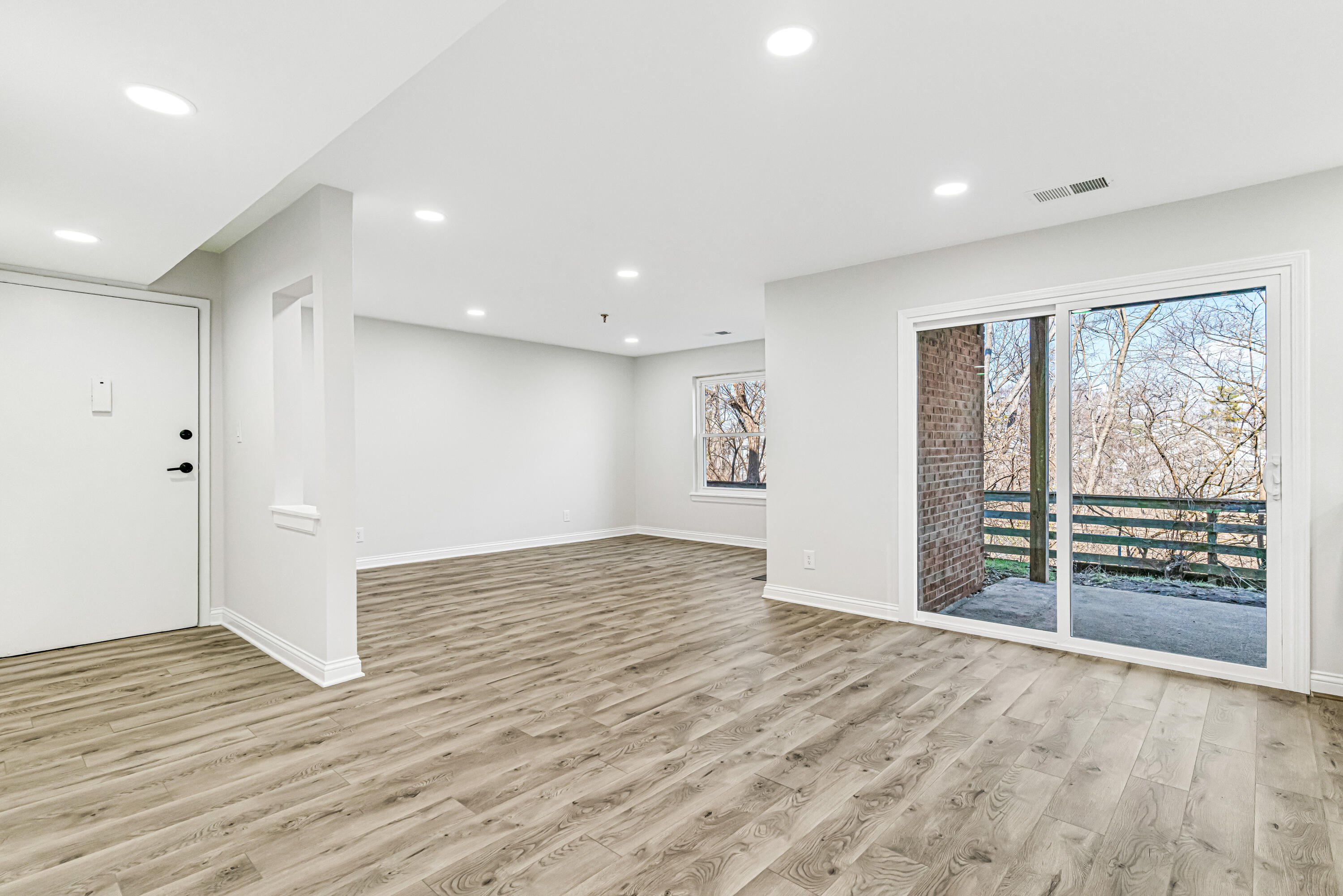421 Redding Road, Unit 73 Lexington, KY 40517 - Photo 5 of 27 5