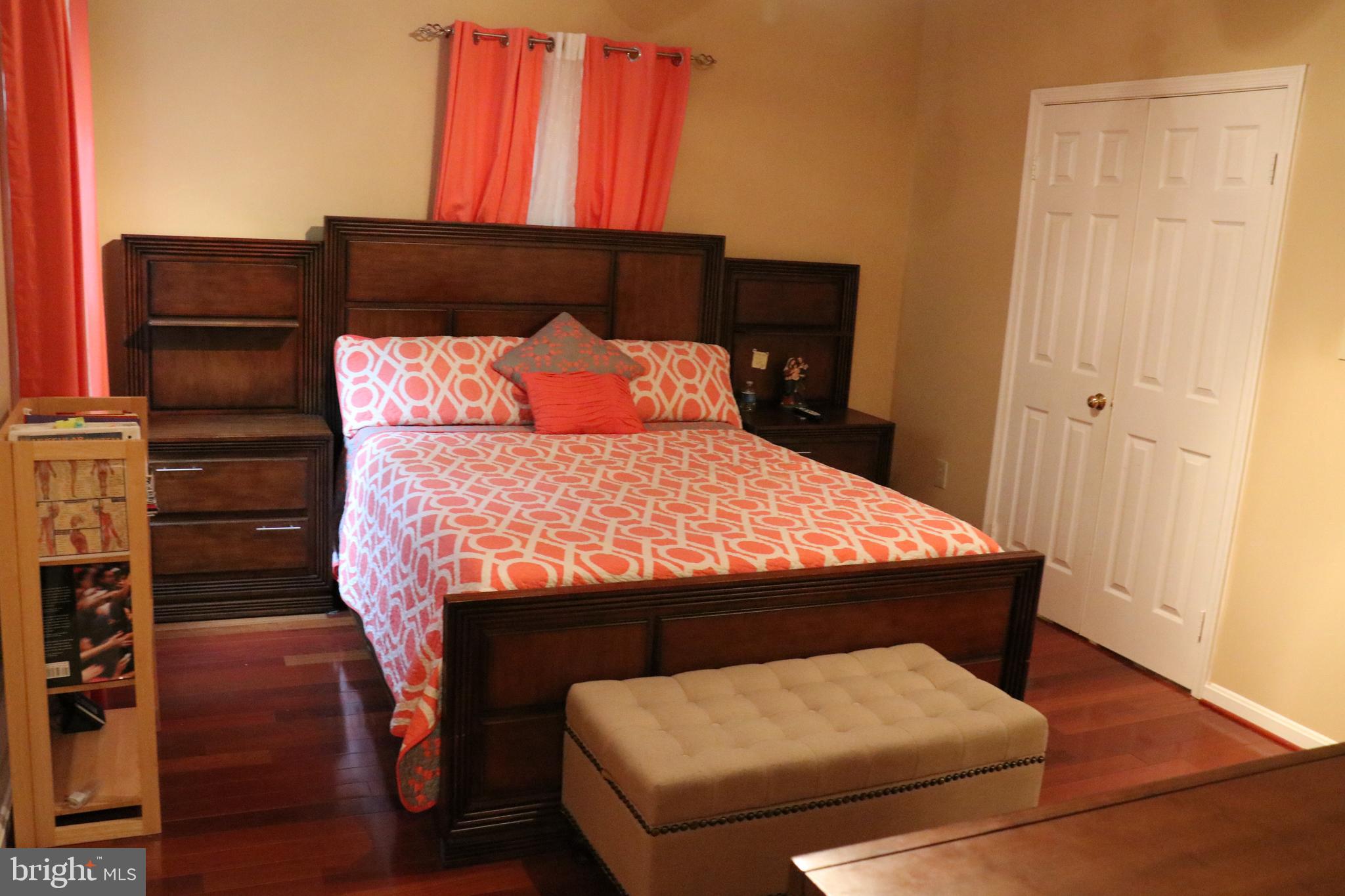 7276 Olde Lantern Way Springfield, VA 22152 - Photo 27 of 39 Gallery Image 27