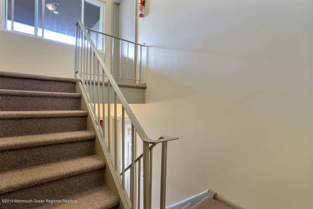 330 Shore Drive, Unit B11 Highlands, NJ 07732 - Photo 5 of 26 005_dsc07913