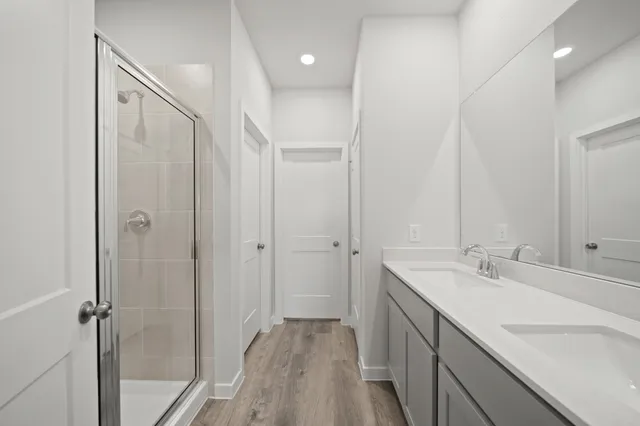 $334,900 | 380 Long Br Drive, Dayton, TX 77535