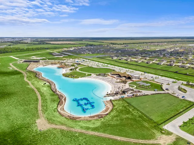 $334,900 | 380 Long Br Drive, Dayton, TX 77535