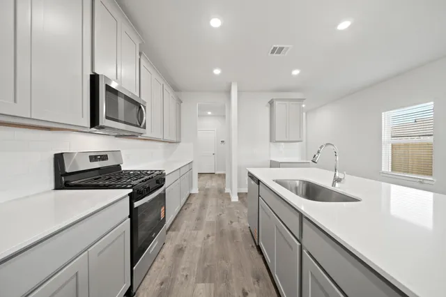 $334,900 | 380 Long Br Drive, Dayton, TX 77535