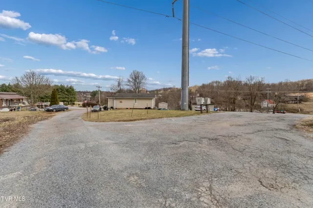 $1,199,000 | 102 Claude Simmons Road, Johnson City, TN 37604