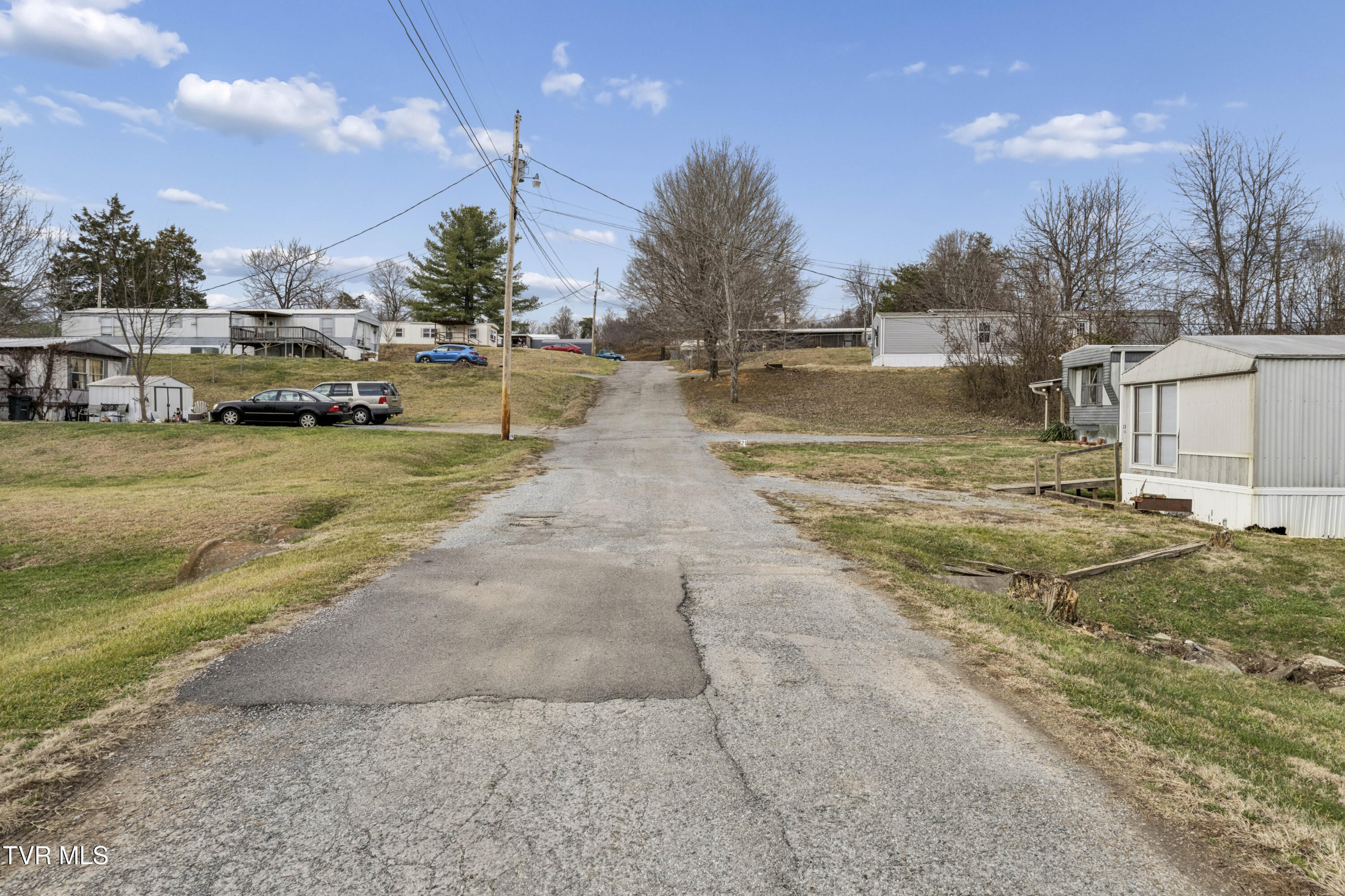 102 Claude Simmons Road Johnson City, TN 37604 - Photo 20 of 22 Claude-Exterior-5