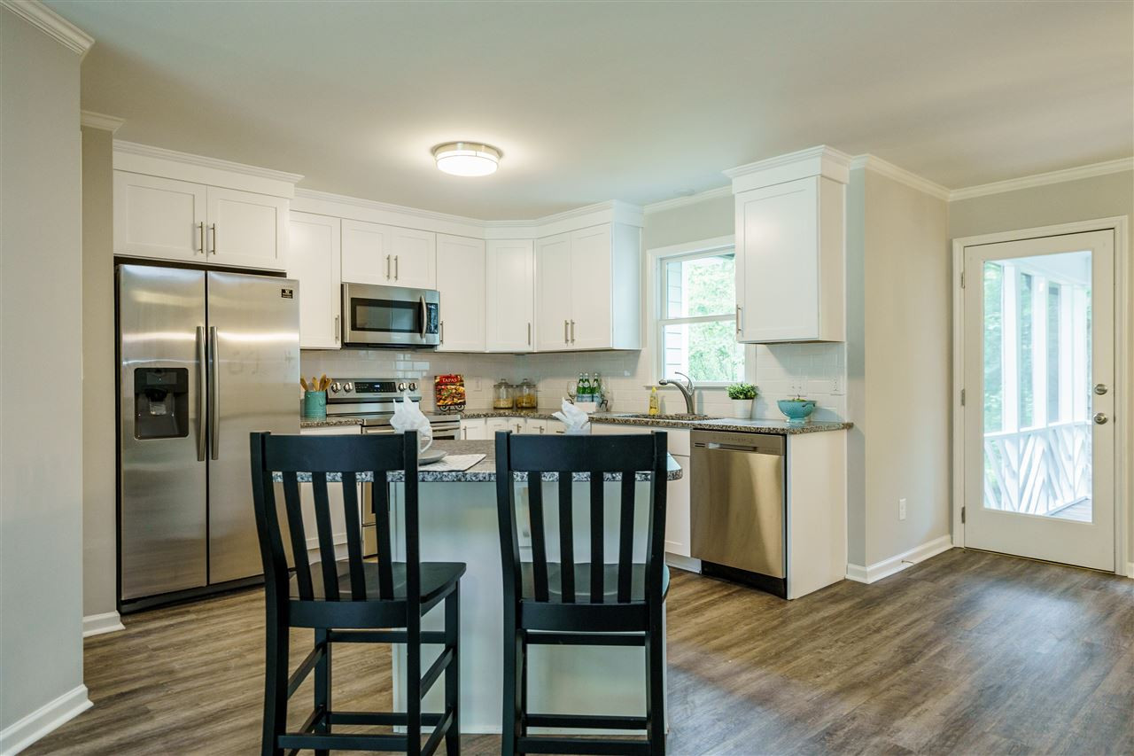 201 Brandywine Drive Raleigh, NC 27607 - Photo 11 of 27 Kitchen