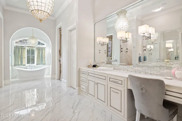 $1,759,000 | 408 Princeton Woods Loop, Lafayette, LA 70508