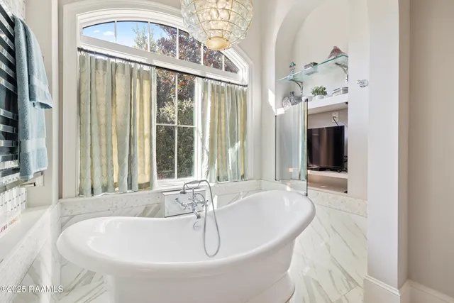 $1,759,000 | 408 Princeton Woods Loop, Lafayette, LA 70508