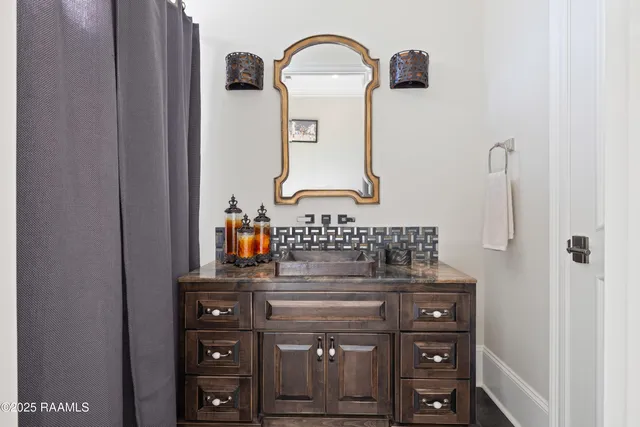 $1,759,000 | 408 Princeton Woods Loop, Lafayette, LA 70508