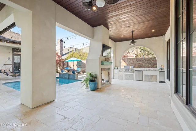 $1,759,000 | 408 Princeton Woods Loop, Lafayette, LA 70508