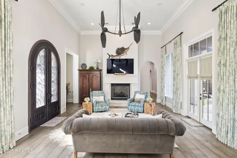 $1,695,000 | 408 Princeton Woods Loop, Lafayette, LA 70508