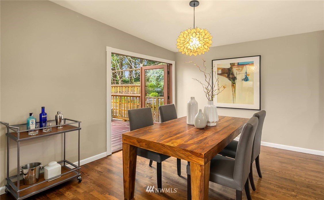 9212 216th Street Southwest Edmonds, WA 98020 - Photo 7 of 26 Gallery Image 7