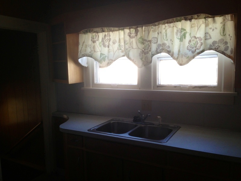 851 Ridgeway Avenue Vincennes, IN 47591 - Photo 5 of 13 Gallery Image 5