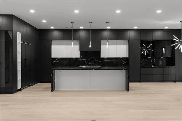 $12,500 | 409 Thunder Road, Suwanee, GA 30024