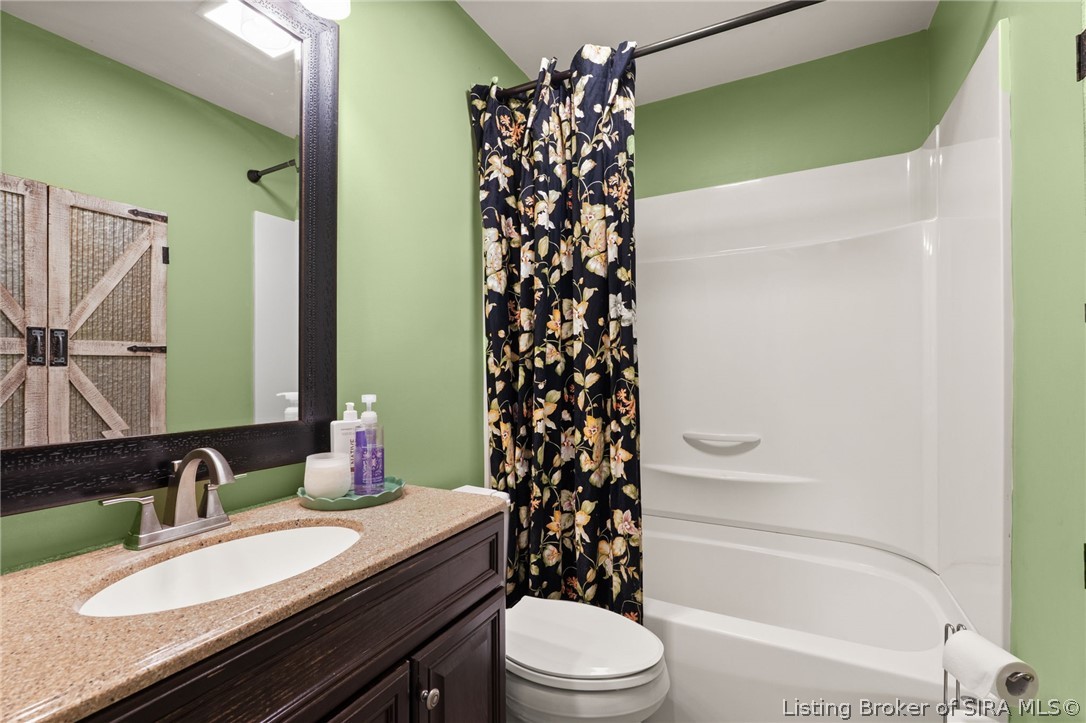 11115 Lambs Ridge Road Southeast Elizabeth, IN 47117 - Photo 23 of 31