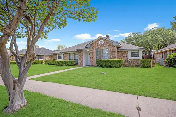 $360,000 | 3510 Amber Avenue, Rowlett, TX 75088