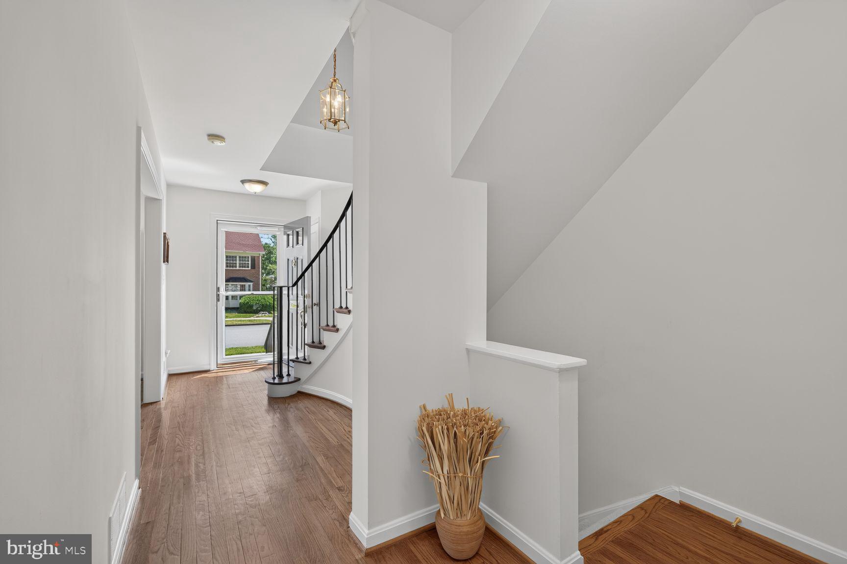 8312 Wickham Road Springfield, VA 22152 - Photo 38 of 49 Hallway with hardwoods