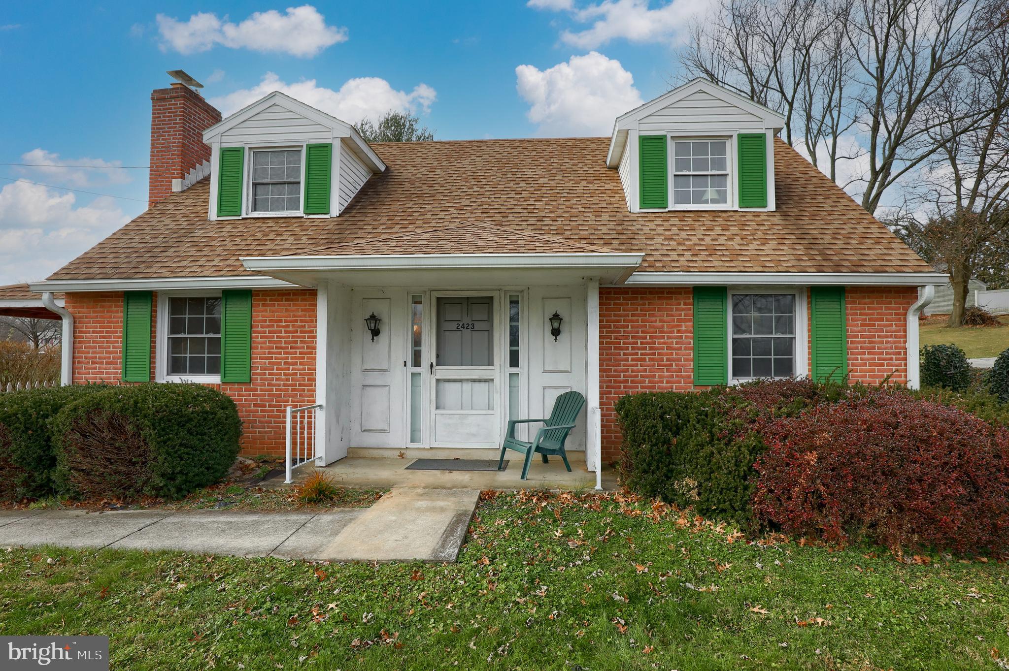 2423 Pine Grove Road York, PA 17403 - Photo 3 of 39