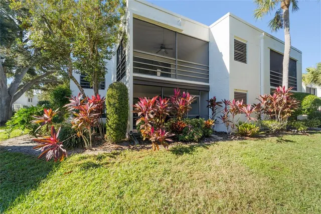 $294,500 | 5100 Marsh Field Road, Unit 71, Sarasota, FL 34235