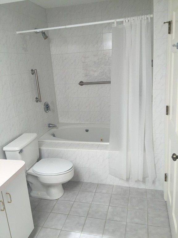 88 Harbourside Road, Unit 68 Quincy, MA 02171 - Photo 28 of 30 Gallery Image 28