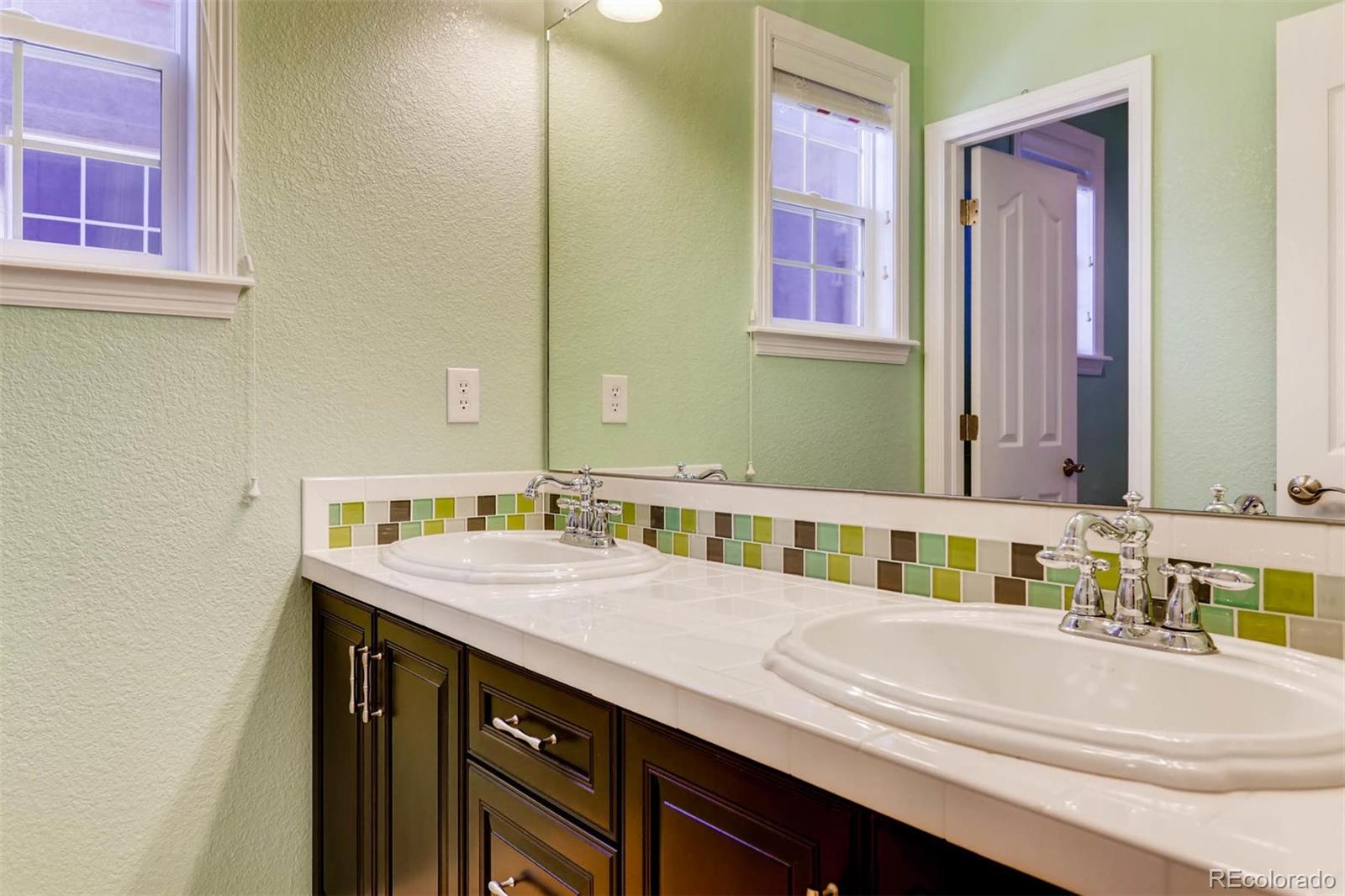 10934 Ashurst Way Highlands Ranch, CO 80130 - Photo 17 of 21 Gallery Image 17