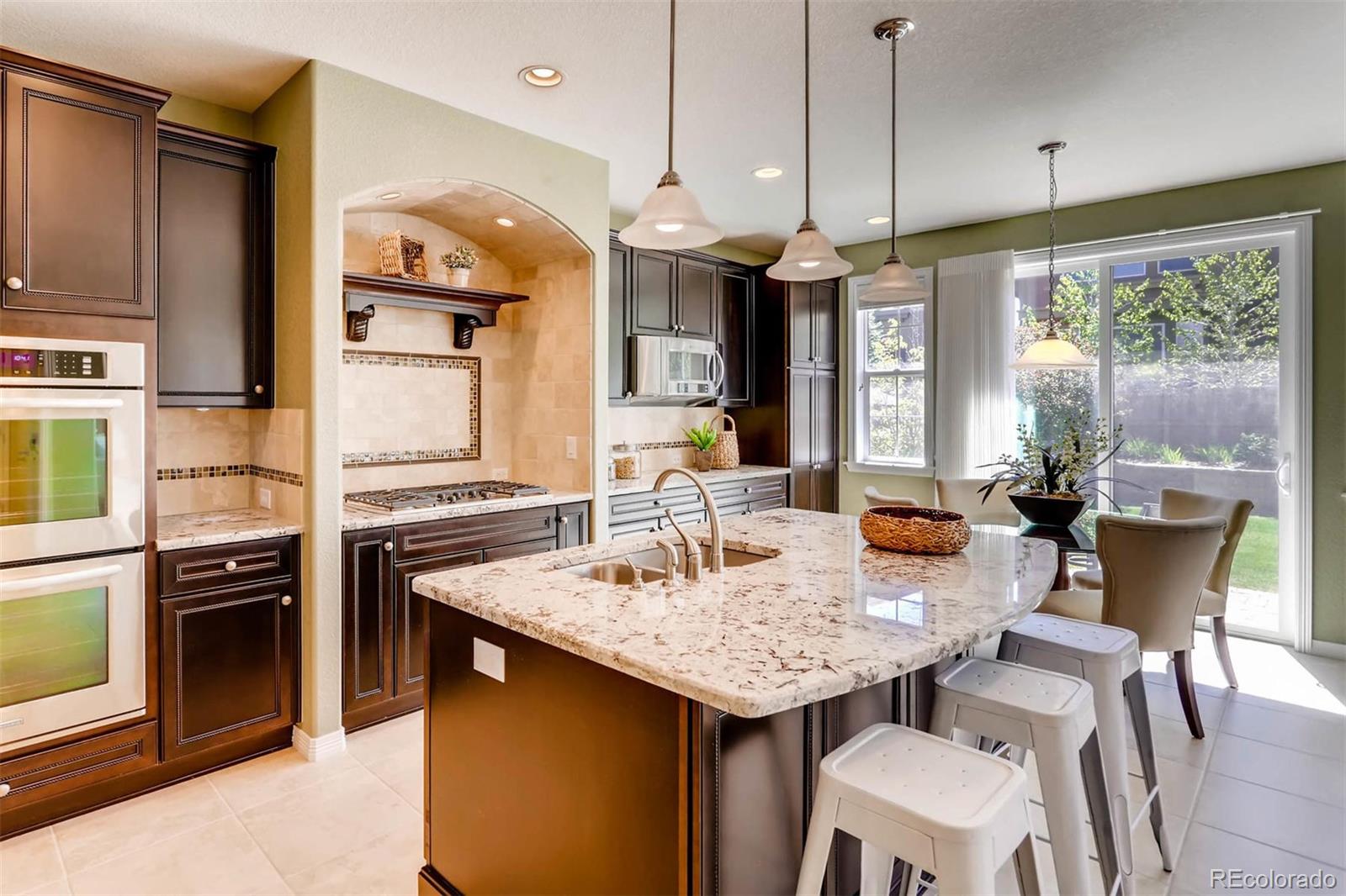 10934 Ashurst Way Highlands Ranch, CO 80130 - Photo 5 of 21 Gallery Image 5
