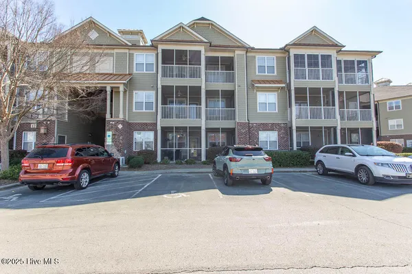 $209,900 | 395 South Crow Creek Drive, Unit 1201, Calabash, NC 28467