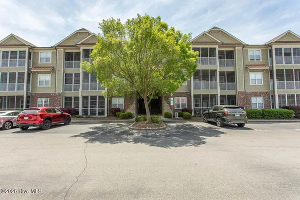 $209,900 | 395 South Crow Creek Drive, Unit 1201, Calabash, NC 28467