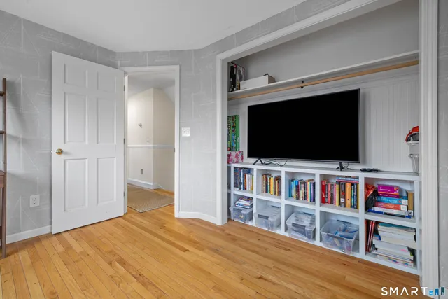 $750,000 | 210 Fishing Brook Road, Westbrook, CT 06498