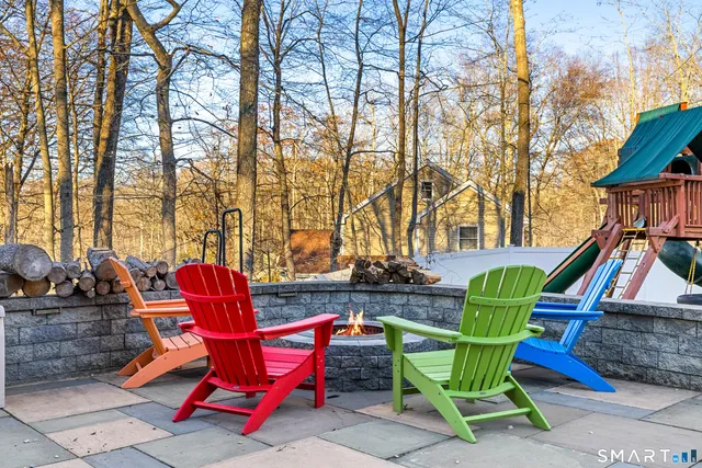 $750,000 | 210 Fishing Brook Road, Westbrook, CT 06498