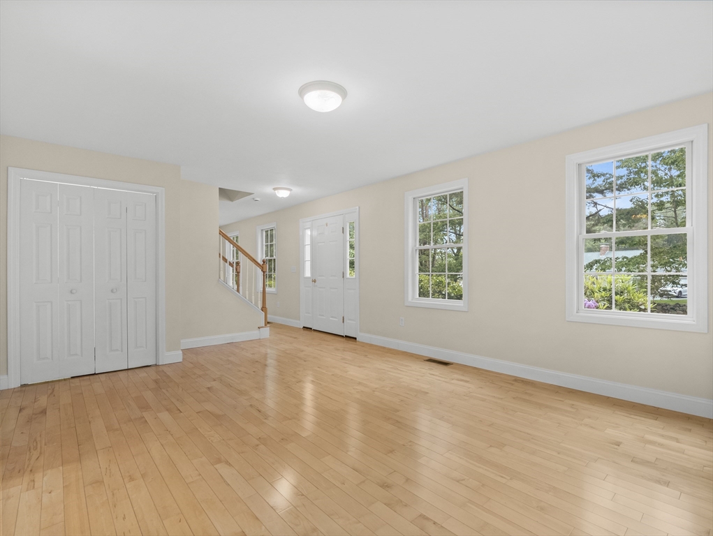 78 Overlook Road Westminster, MA 01473 - Photo 9 of 42 Gallery Image 9