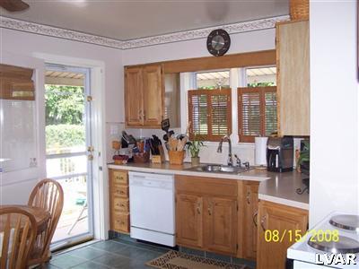 1163 Ridge Avenue Allentown, PA 18102 - Photo 7 of 30 Gallery Image 7