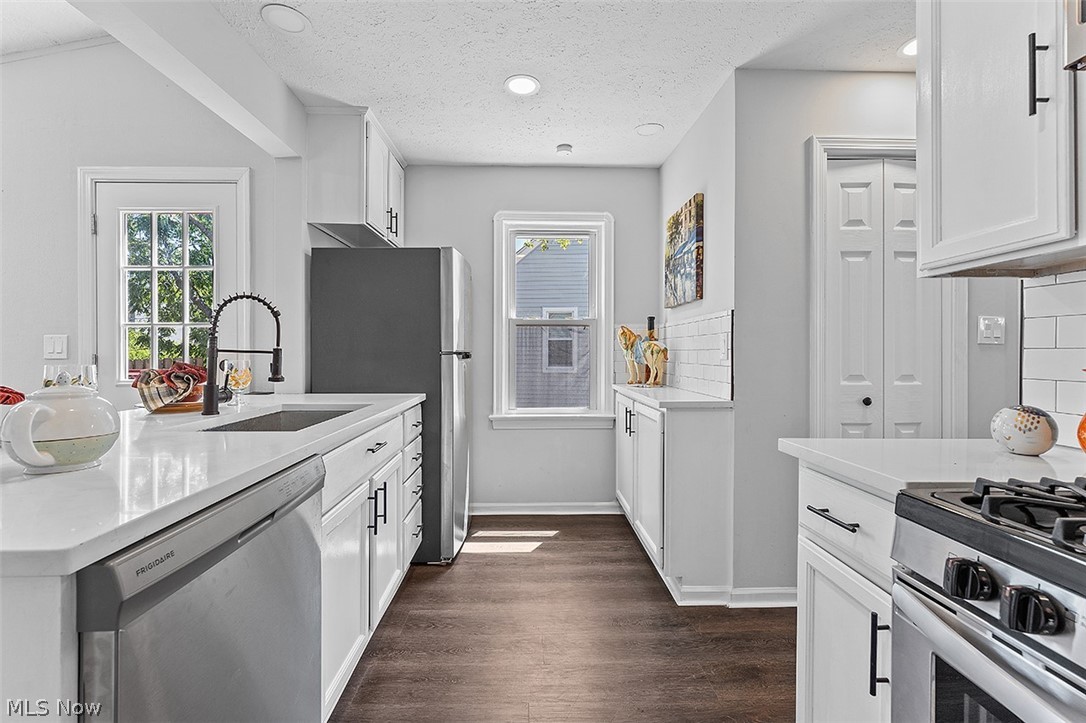 3083 Joslyn Road Cleveland, OH 44111 - Photo 14 of 35 Gallery Image 14