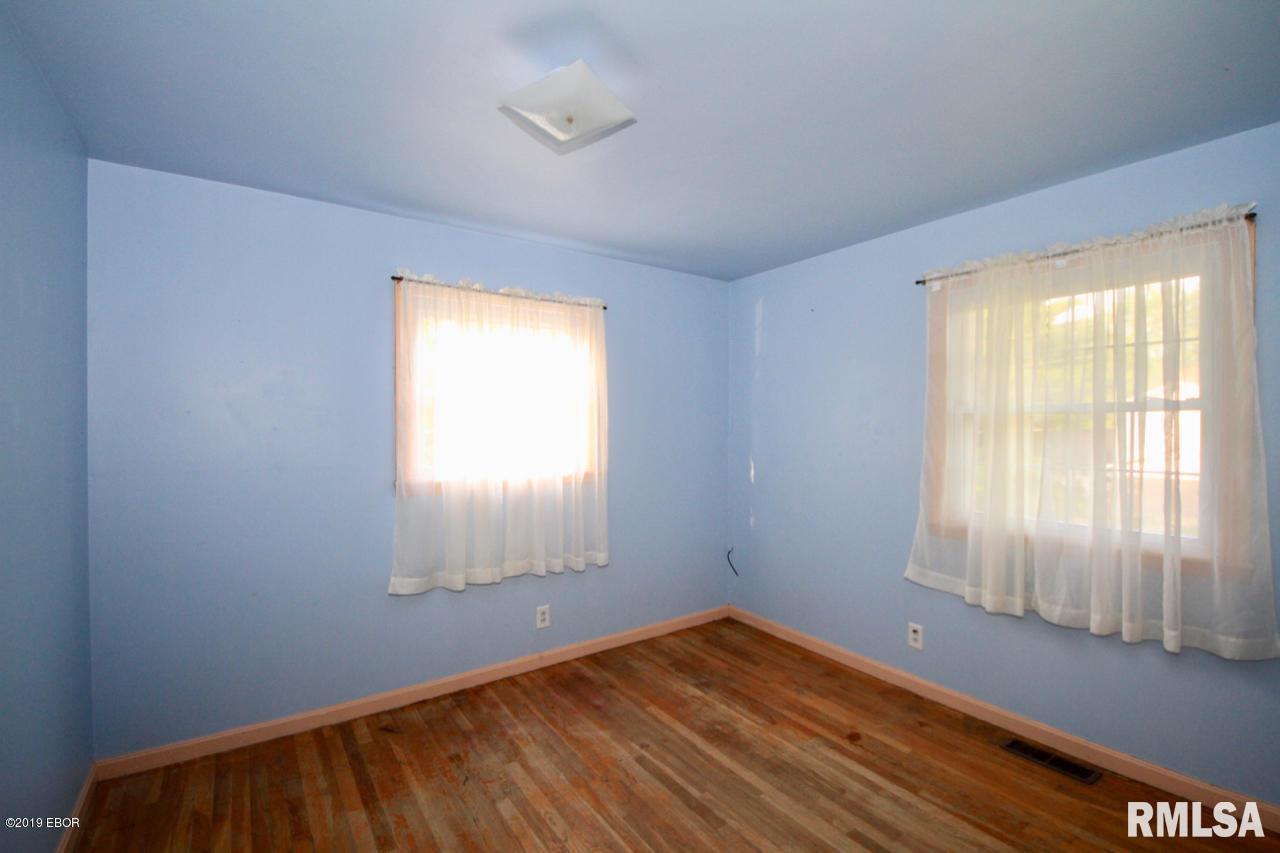 105 North Tower Road Carbondale, IL 62901 - Photo 23 of 30 Gallery Image 23