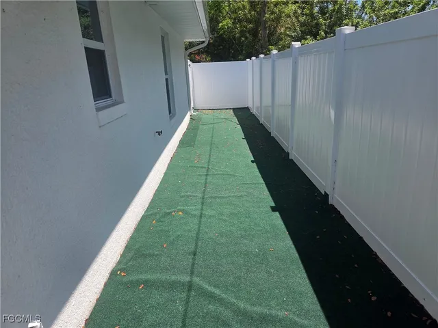 $485,000 | 2156-2154 Edison Avenue, Fort Myers, FL 33901