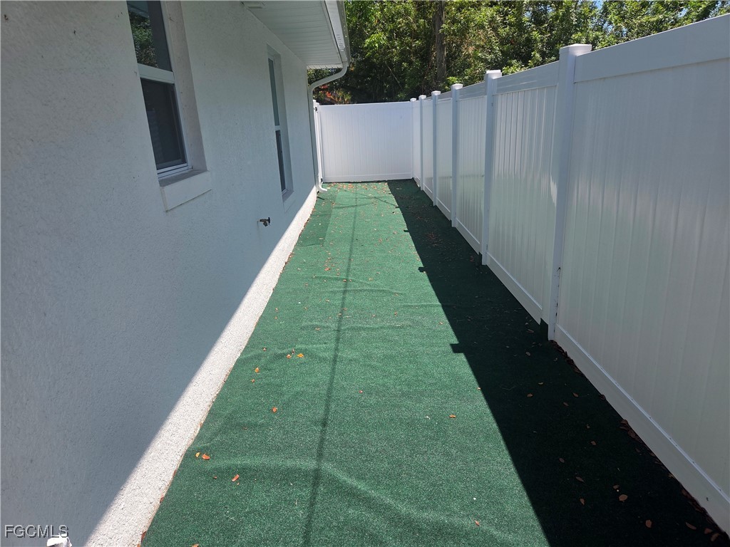 2156-2154 Edison Avenue Fort Myers, FL 33901 - Photo 32 of 38