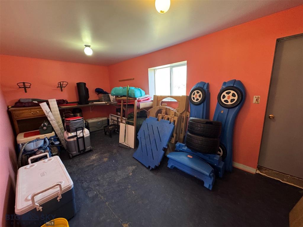 197 Dry Bean Road Butte, MT 59701 - Photo 33 of 39 Gallery Image 33