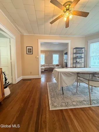 $1,700 | 16 Blakley Court, Unit 1, Troy, NY 12180
