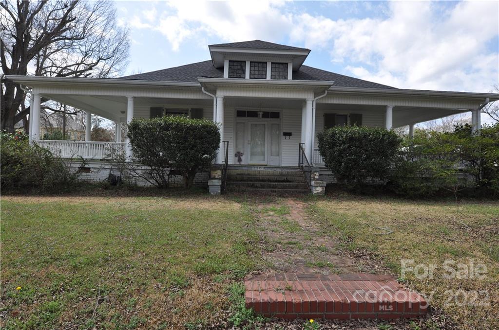 112 Foote Street Chester, SC 29706 - Photo 1 of 33 Gallery Image 1