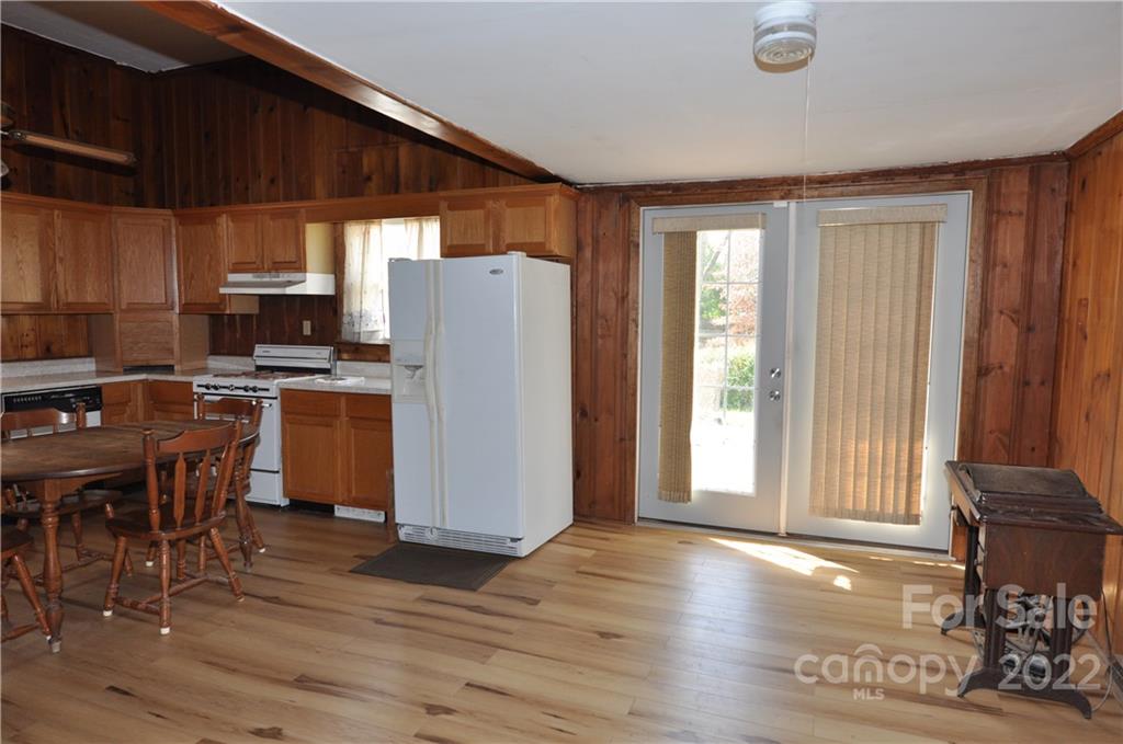 112 Foote Street Chester, SC 29706 - Photo 3 of 33 Gallery Image 3