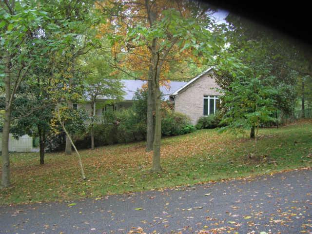 800 Deer Run Springfield, TN 37172 - Photo 2 of 13 In Timberlake Subdivision, this 3 Bedroom, 2 Bath with FULL BASEMENT is ready to go. Very Private .58 Ac Lot.