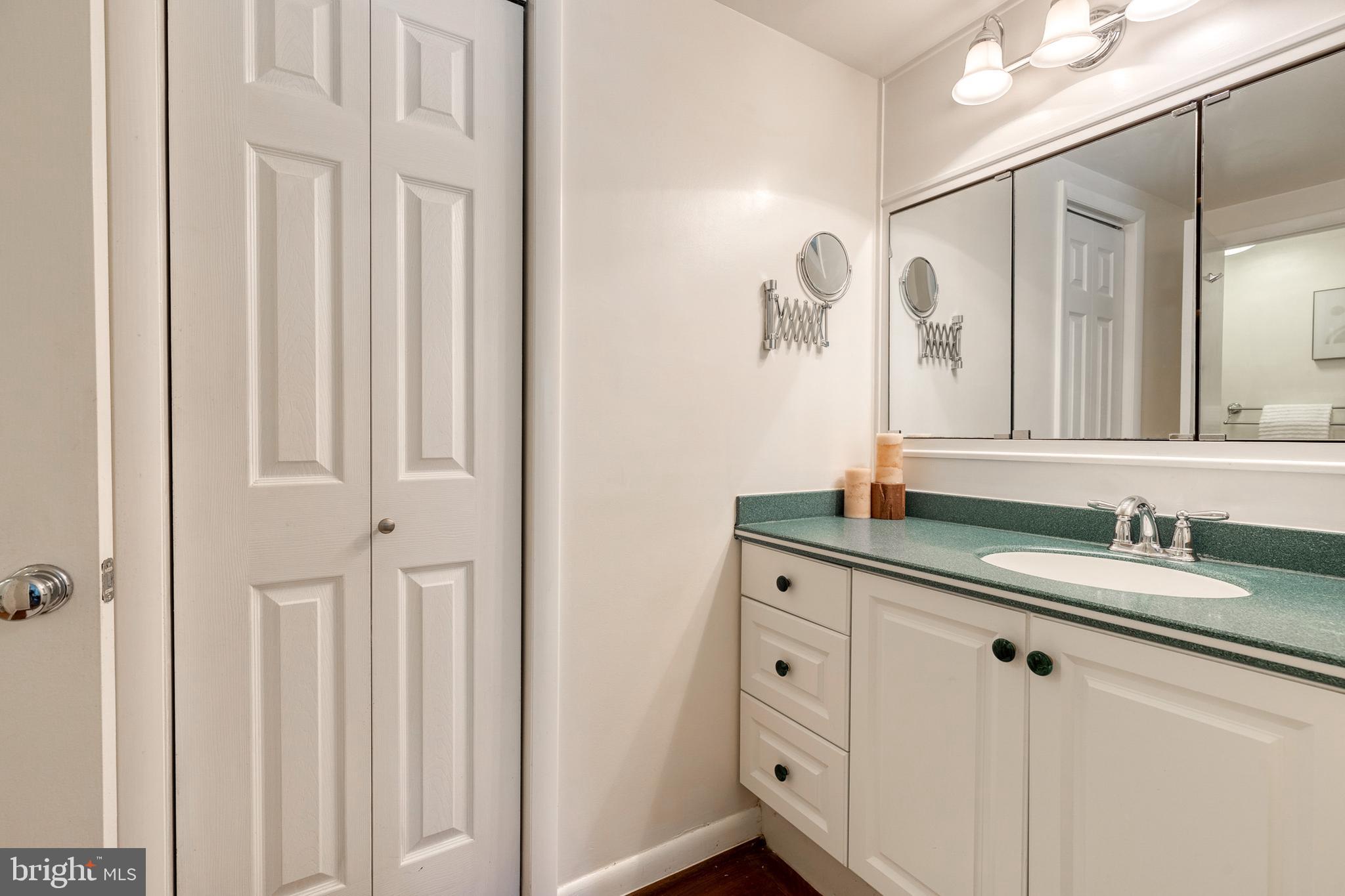 15 Cross Keys Road, Unit 15E Baltimore, MD 21210 - Photo 15 of 23