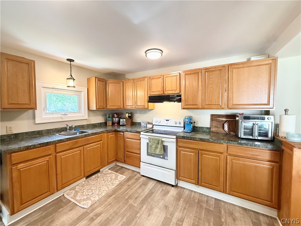 4044 Cedarvale Road Onondaga, NY 13215 - Photo 15 of 41