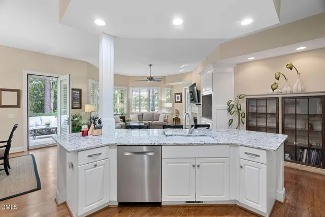 $1,295,000 | 901 Crabtree Crossing Parkway, Cary, NC 27513