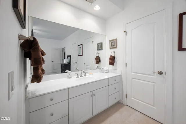 $1,295,000 | 901 Crabtree Crossing Parkway, Cary, NC 27513