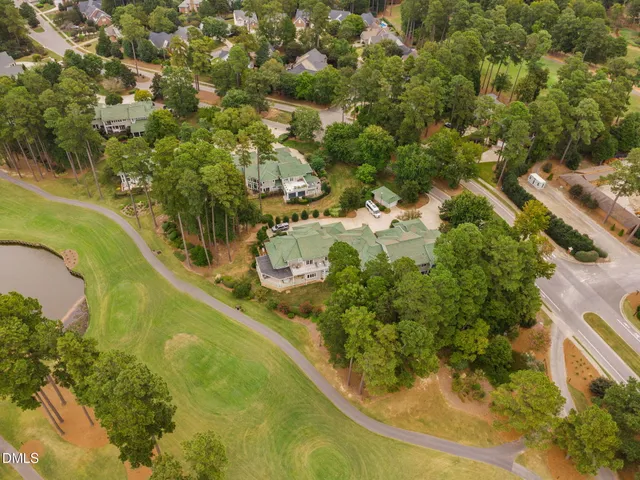 $1,295,000 | 901 Crabtree Crossing Parkway, Cary, NC 27513