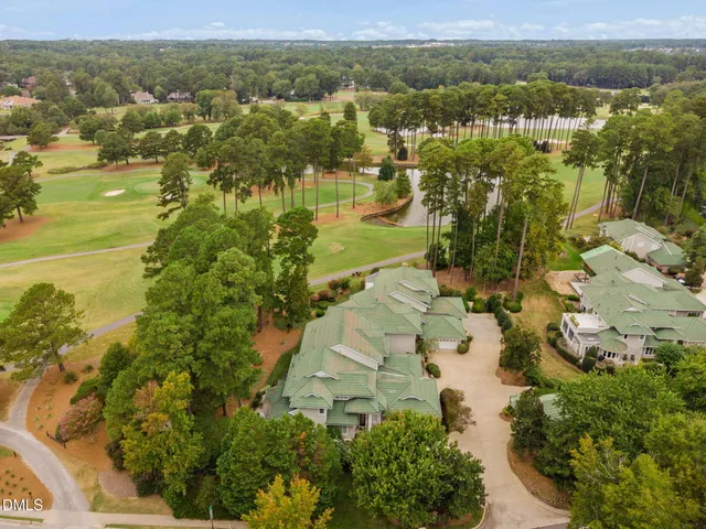 $1,295,000 | 901 Crabtree Crossing Parkway, Cary, NC 27513