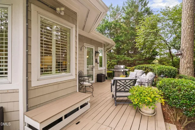 $1,295,000 | 901 Crabtree Crossing Parkway, Cary, NC 27513